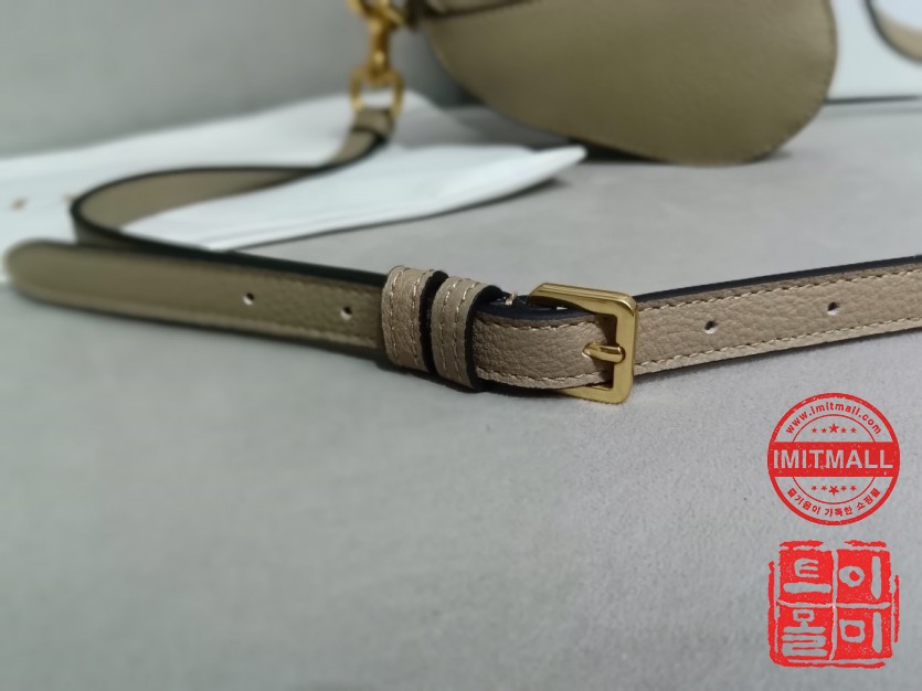 dior_xxxxx_big_00005.jpg