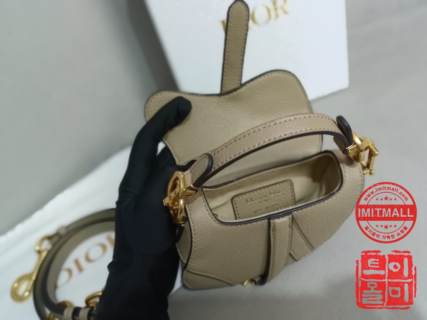 dior_xxxxx_big_00007.jpg