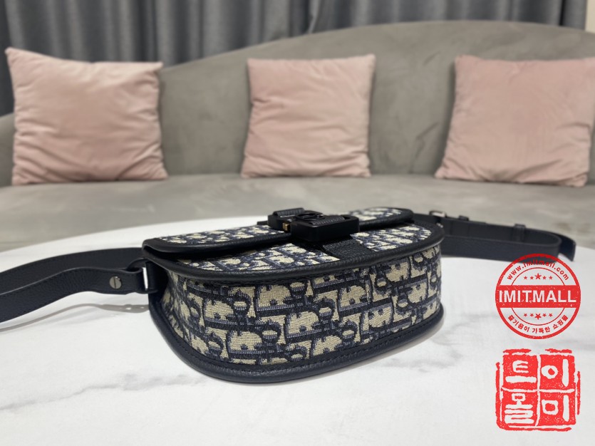 dior_xxxxx_big_00005.jpg