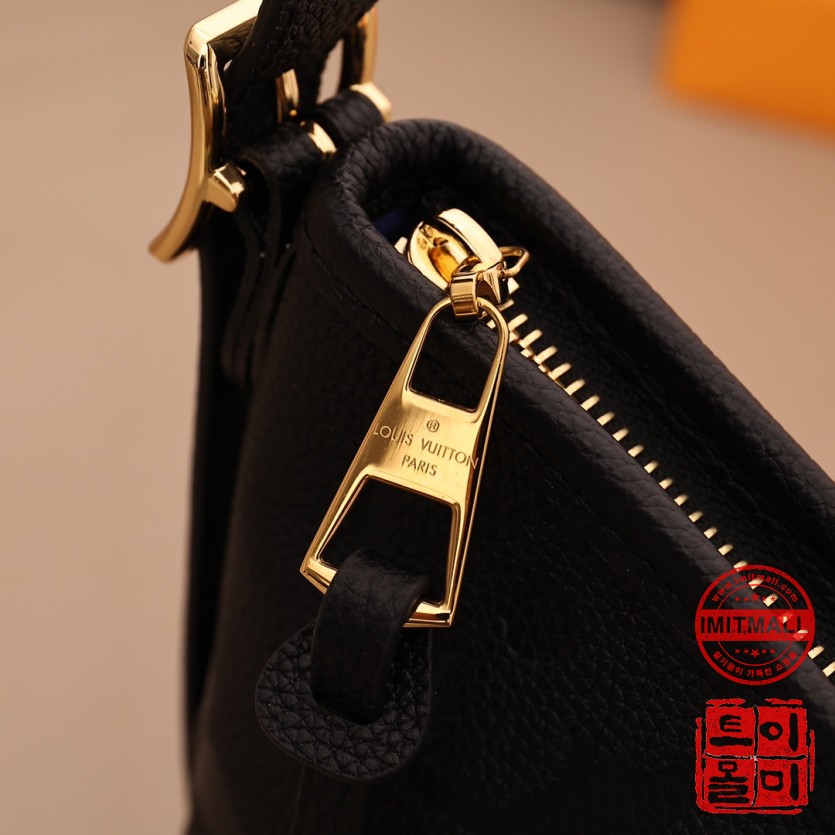 louis_vuitton_xxxxx_big_00011.jpg