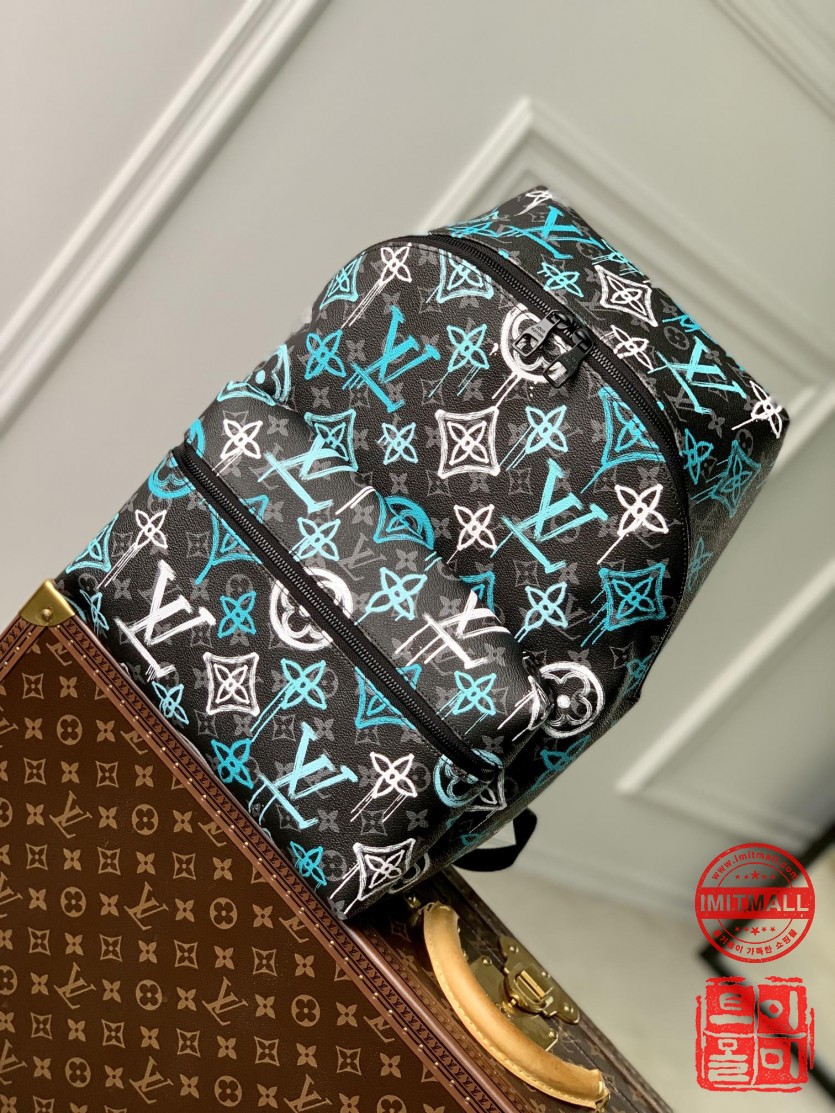 louis_vuitton_xxxxx_big_00001.jpg