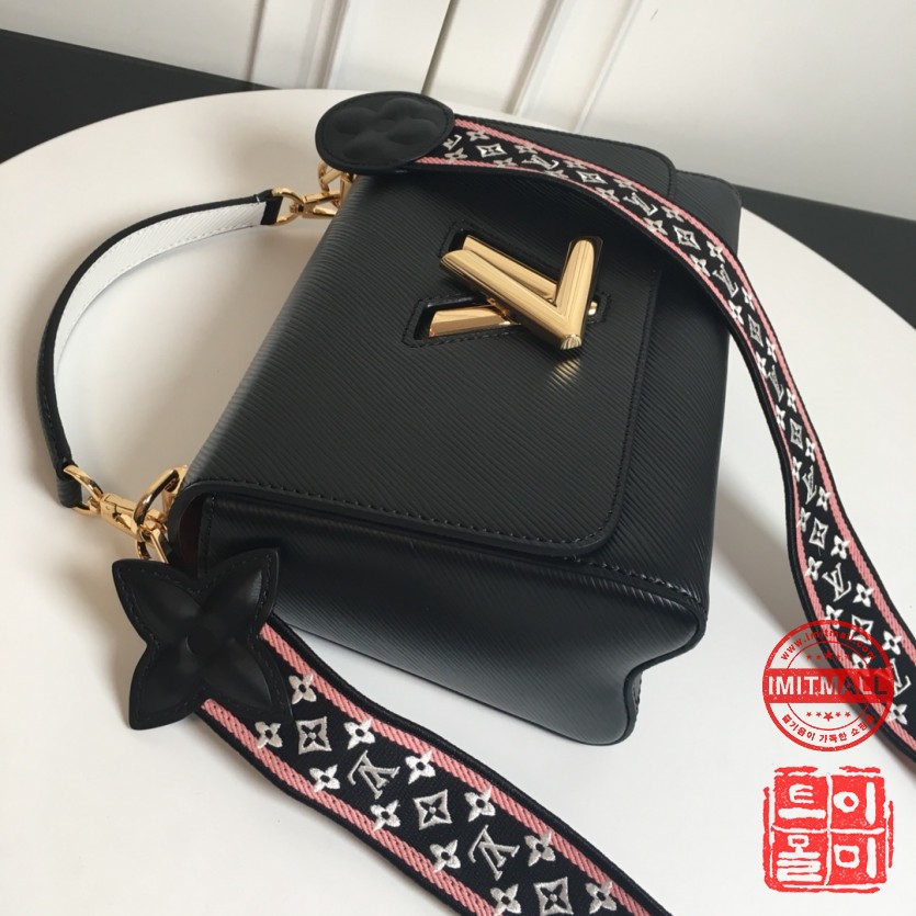 louis_vuitton_xxxxx_big_00008.jpg