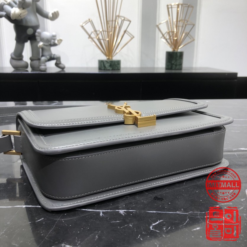 ysl_xxxxx_big_00004.jpg