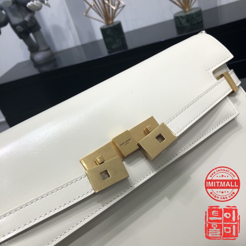 ysl_xxxxx_big_00006.jpg
