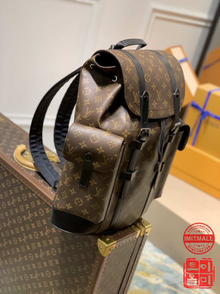 louis_vuitton_xxxxx_big_00002.jpg