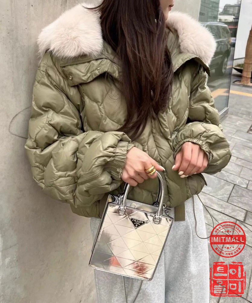 prada_xxxxx_big_00010.jpg