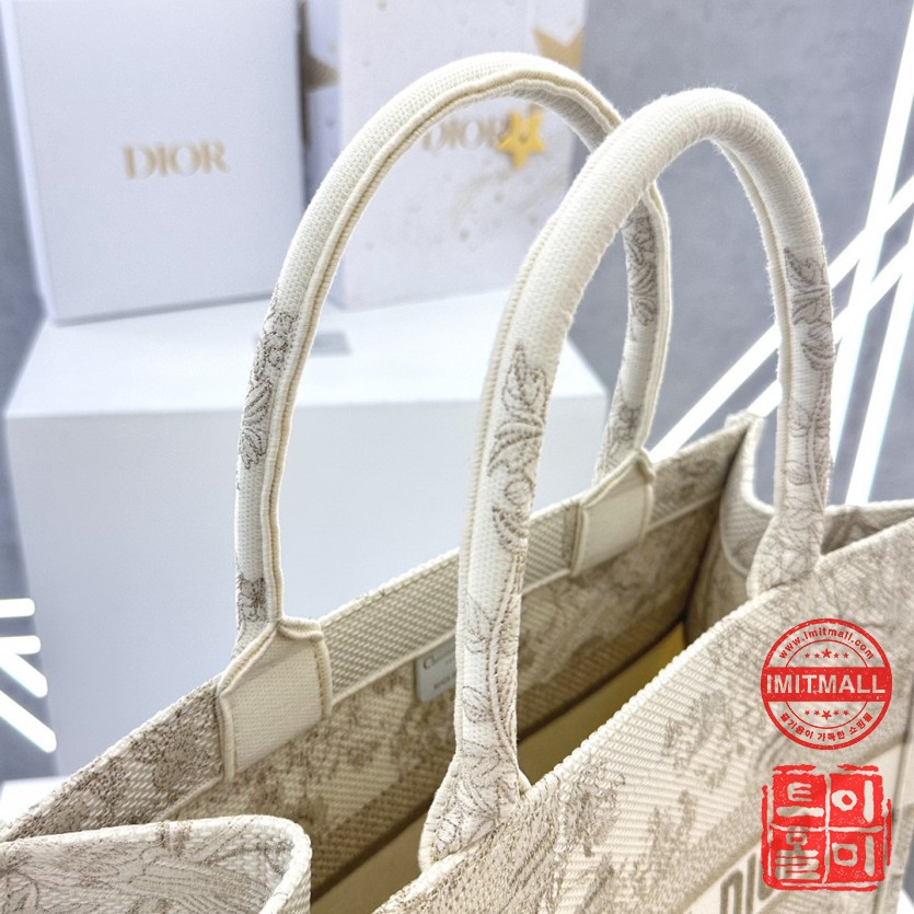 dior_xxxxx_big_00005.jpg
