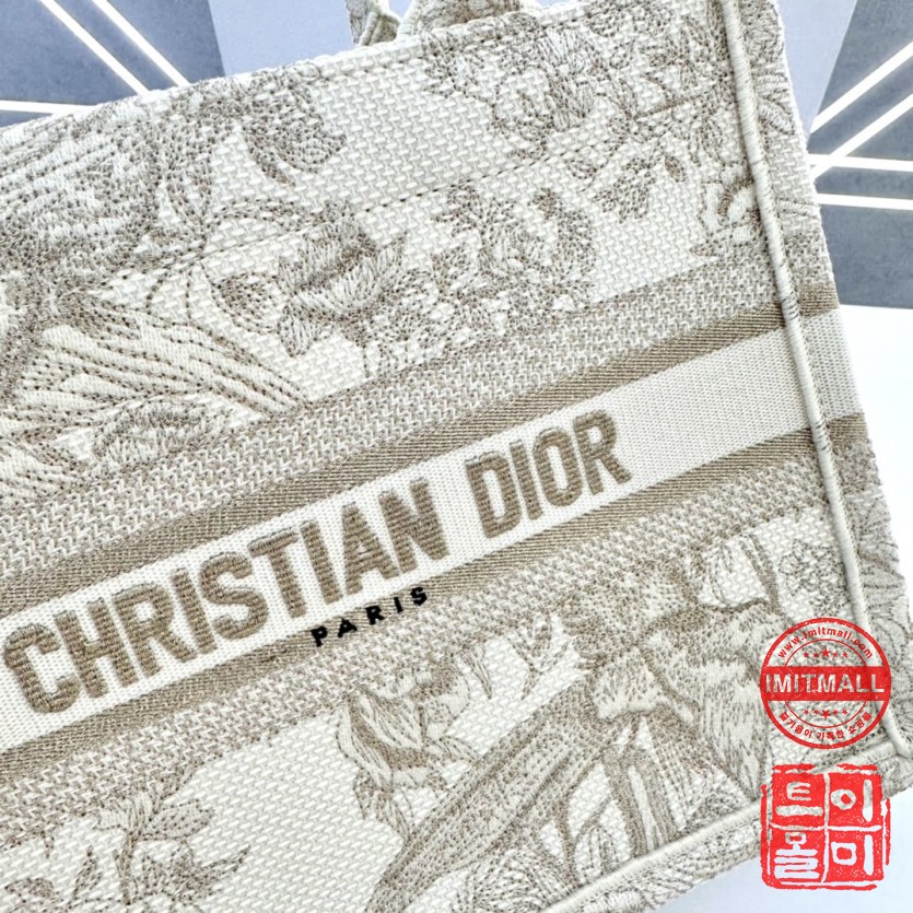 dior_xxxxx_big_00006.jpg