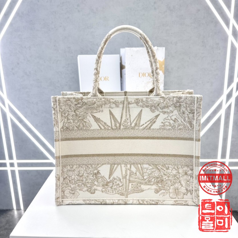 dior_xxxxx_big_00002.jpg