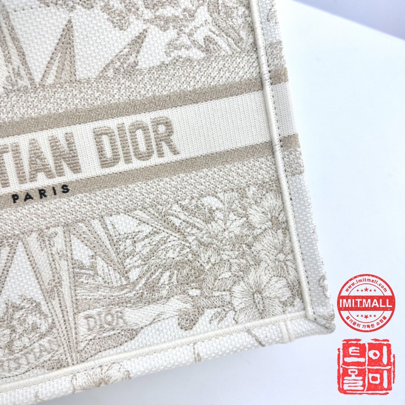 dior_xxxxx_big_00008.jpg
