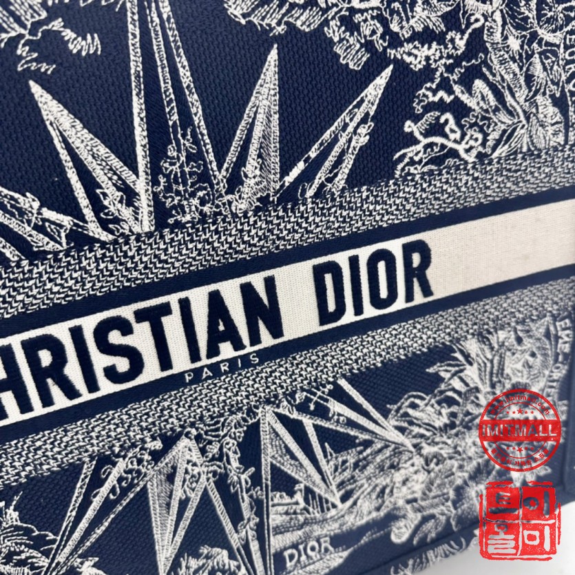 dior_xxxxx_big_00007.jpg