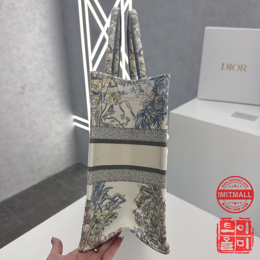 dior_xxxxx_big_00004.jpg