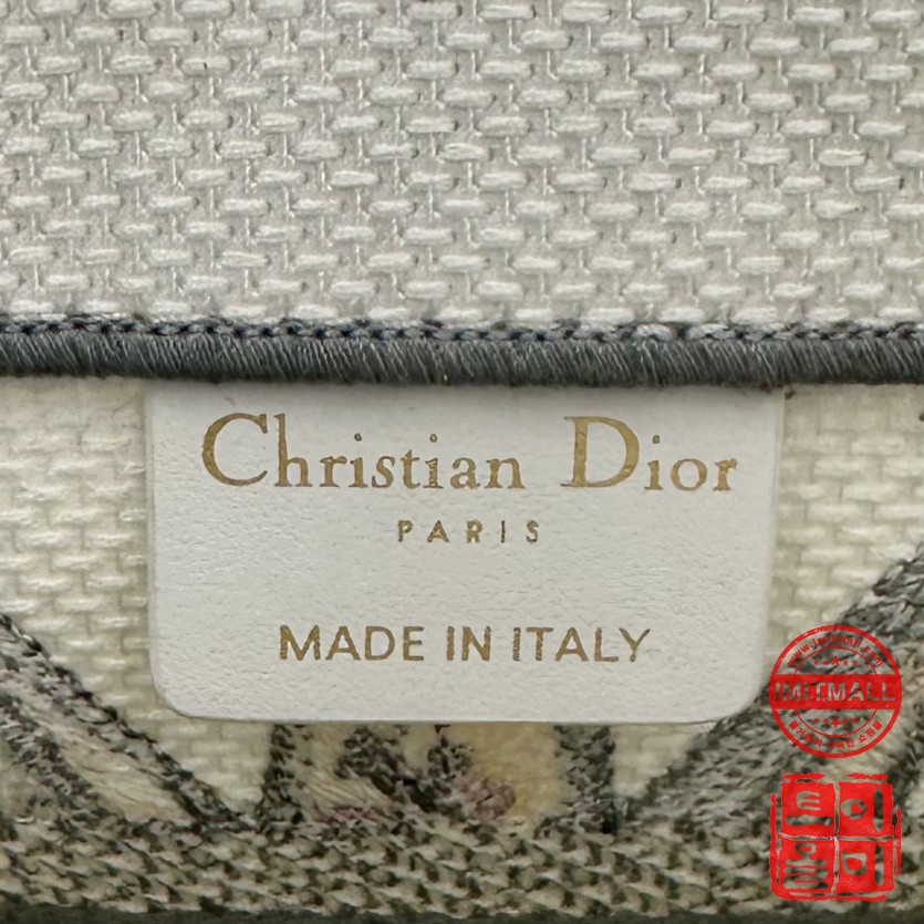dior_xxxxx_big_00009.jpg