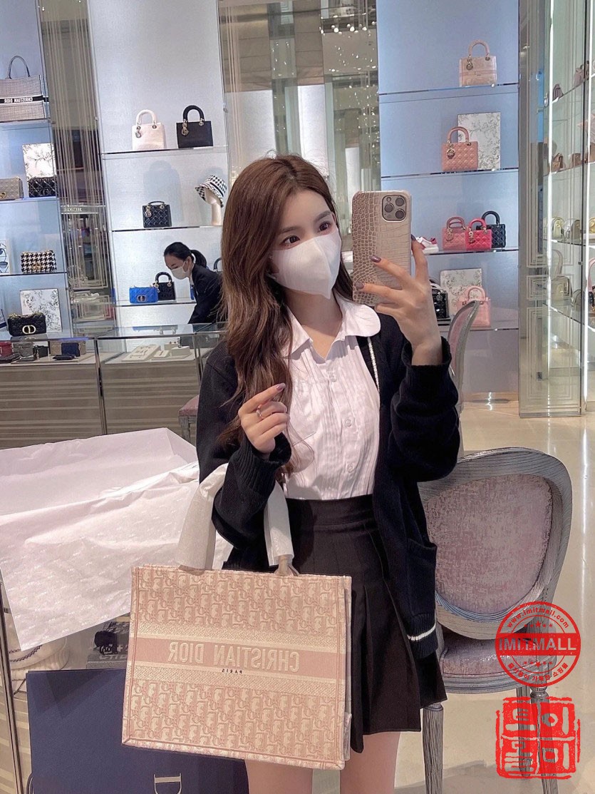 dior_xxxxx_big_00010.jpg