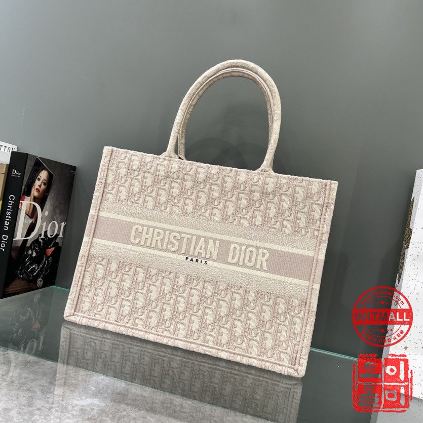 dior_xxxxx_big_00002.jpg