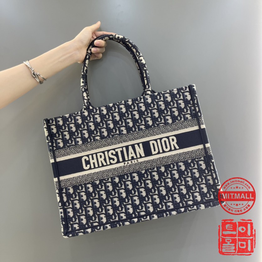 dior_xxxxx_big_00001.jpg