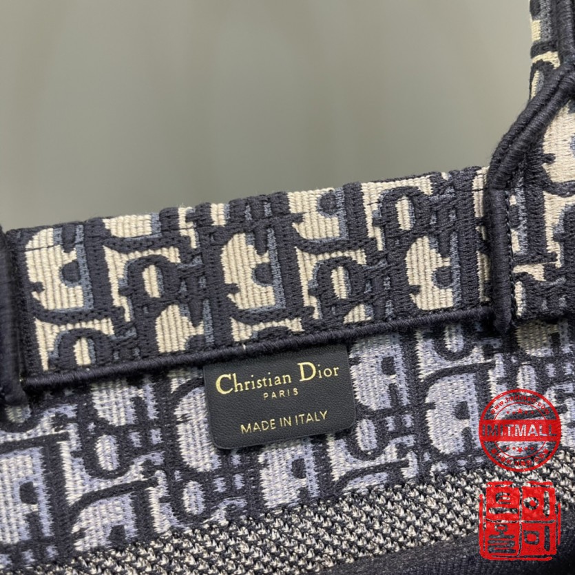 dior_xxxxx_big_00008.jpg
