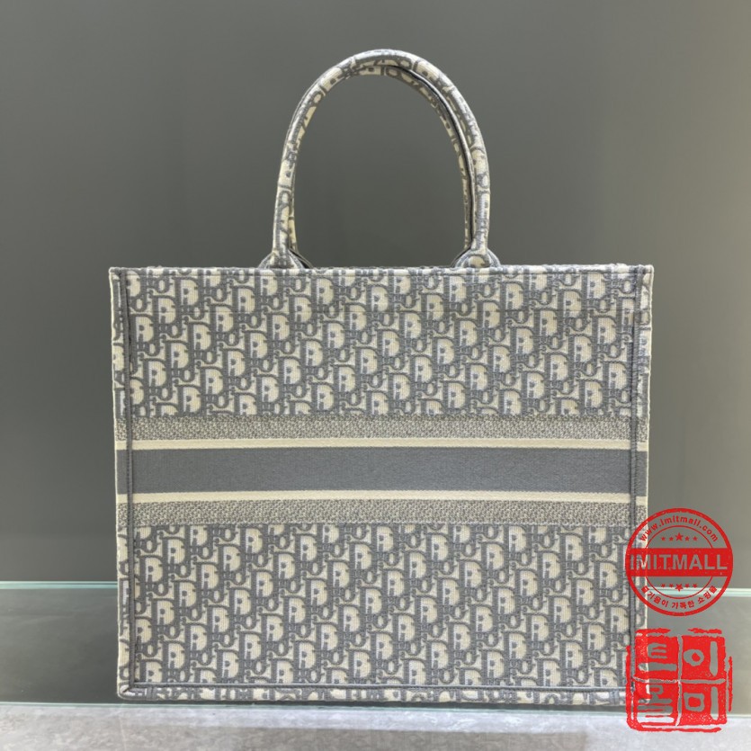 dior_xxxxx_big_00005.jpg