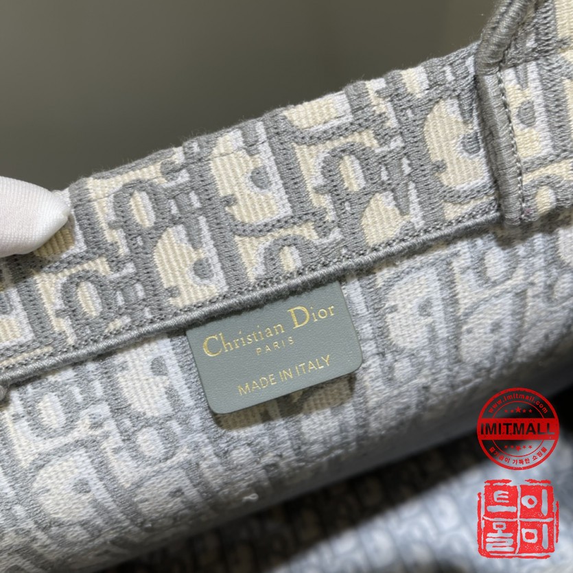 dior_xxxxx_big_00008.jpg