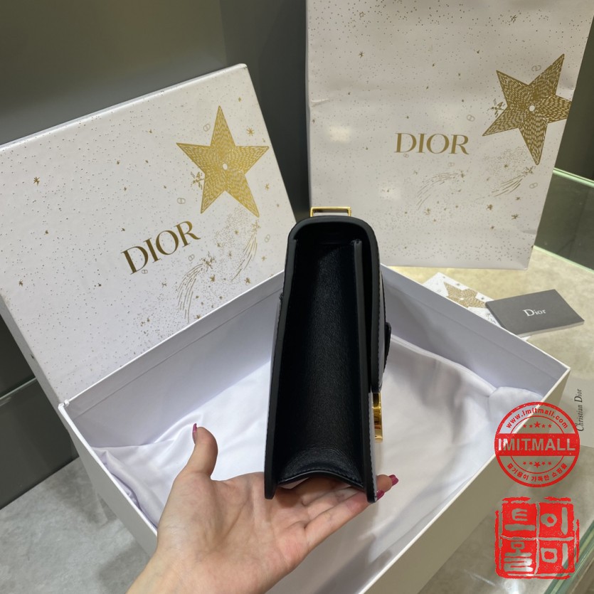 dior_xxxxx_big_00002.jpg