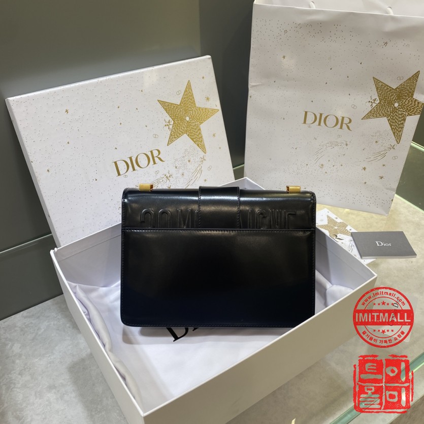 dior_xxxxx_big_00003.jpg