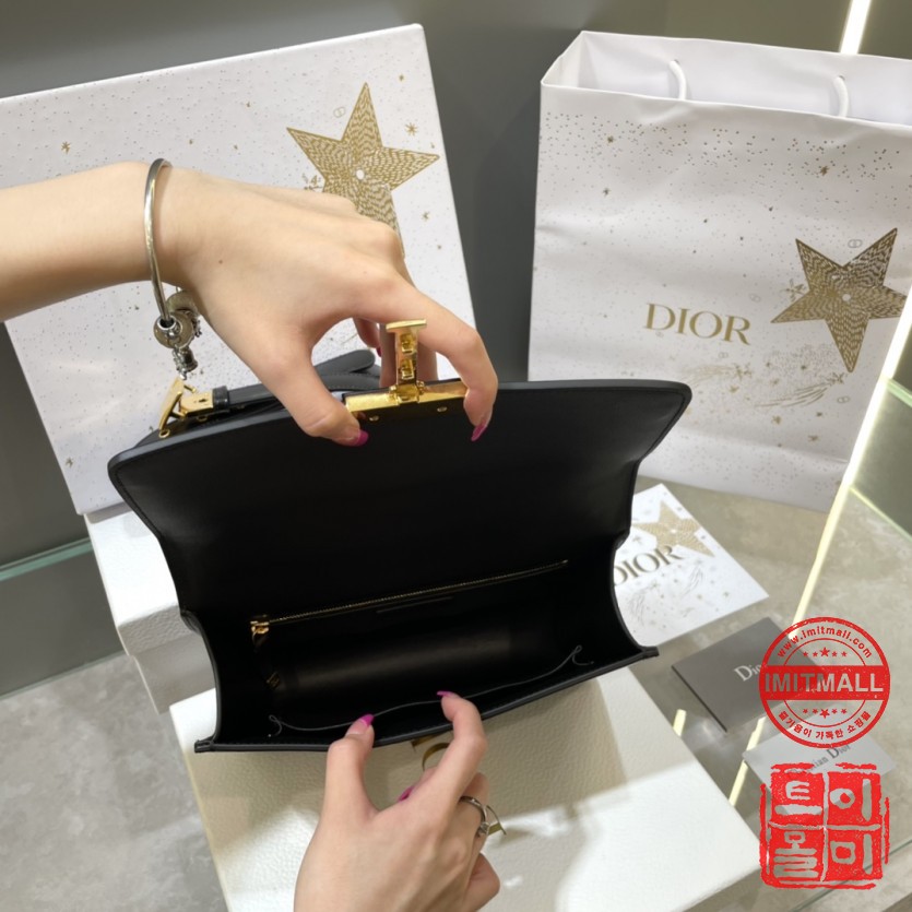 dior_xxxxx_big_00013.jpg