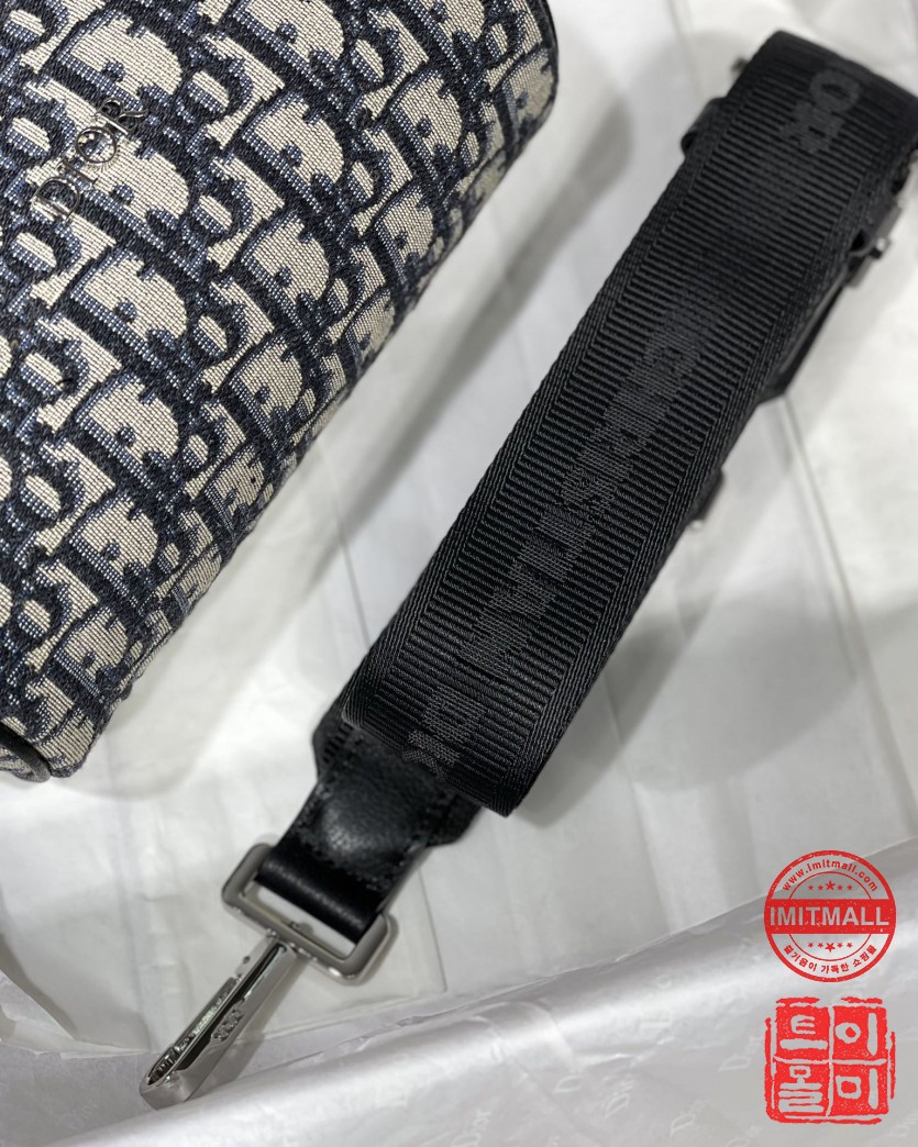 dior_xxxxx_big_00004.jpg