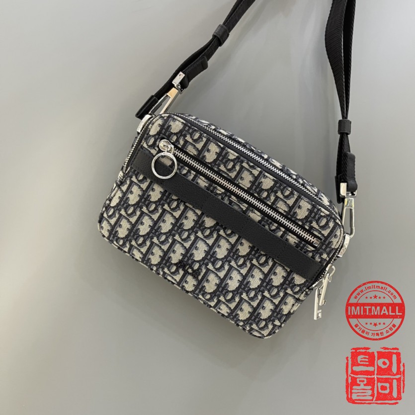 dior_xxxxx_big_00010.jpg