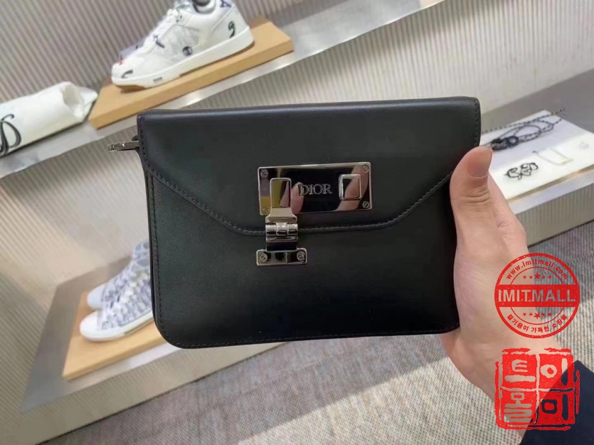dior_xxxxx_big_00010.jpg