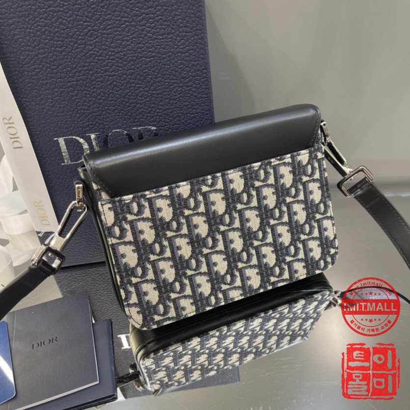 dior_xxxxx_big_00004.jpg