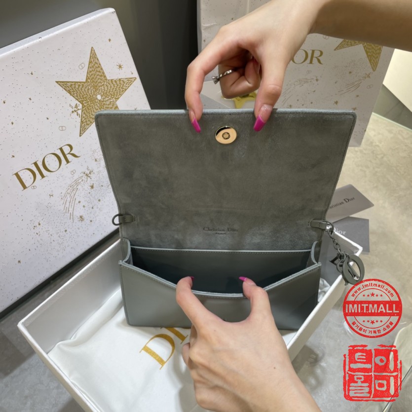 dior_xxxxx_big_00006.jpg