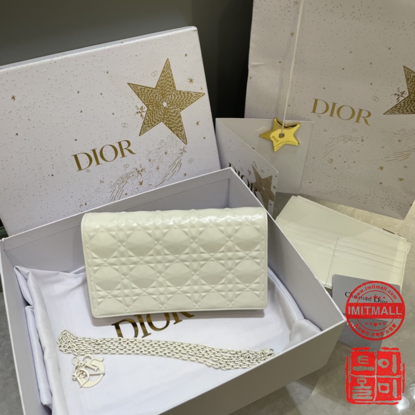 dior_xxxxx_big_00001.jpg