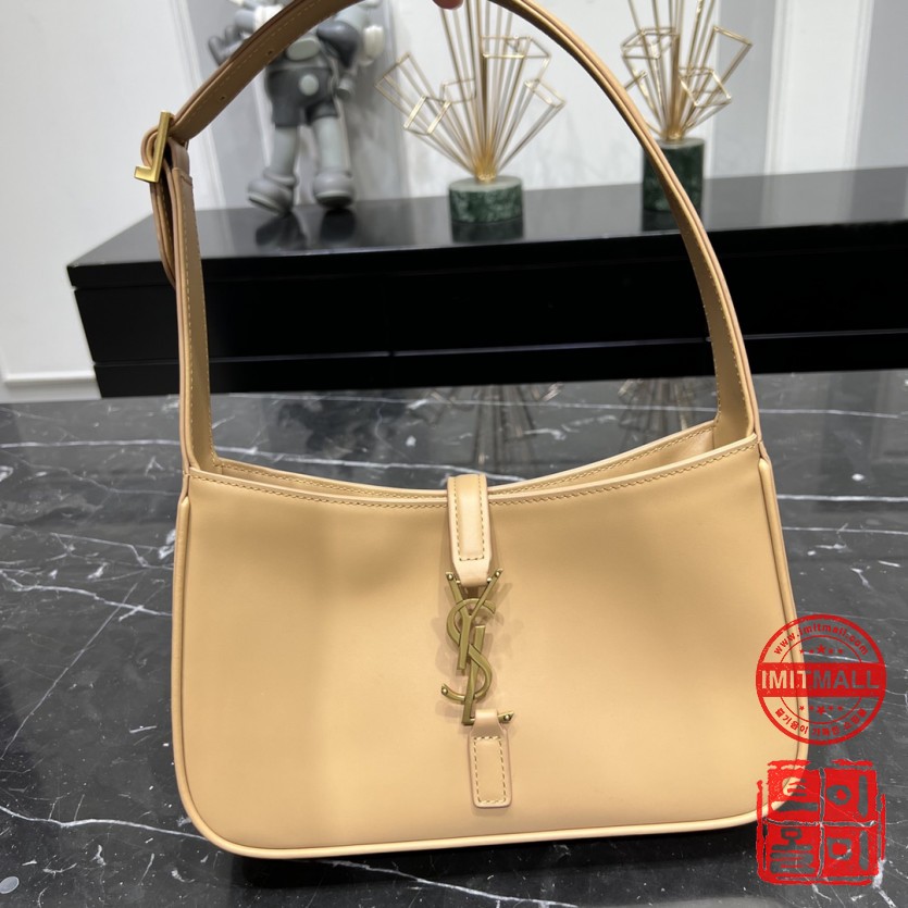 ysl_xxxxx_big_00001.jpg
