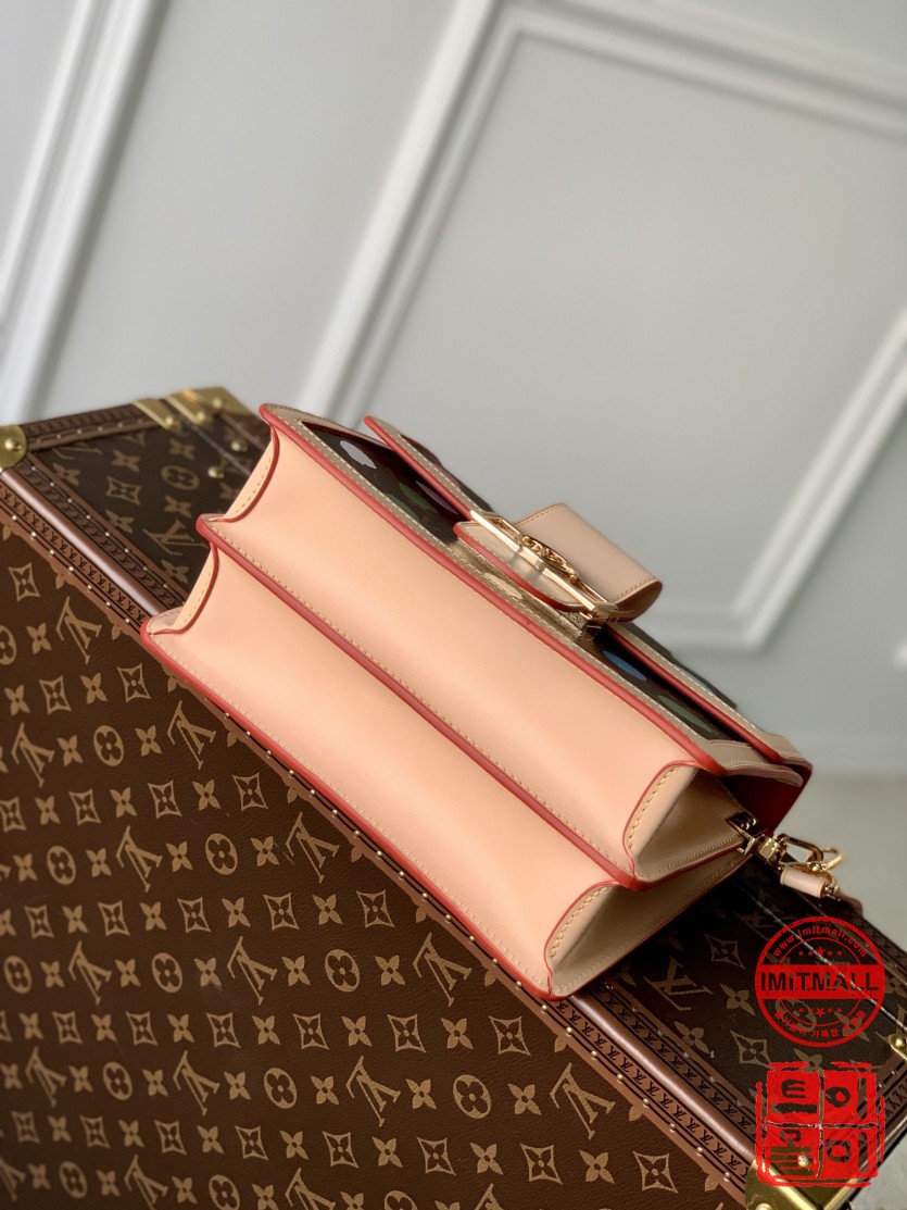louis_vuitton_xxxxx_big_00004.jpg