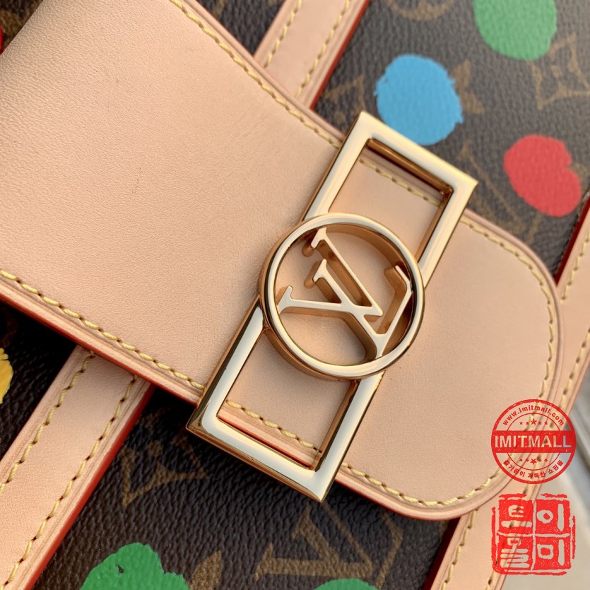 louis_vuitton_xxxxx_big_00005.jpg