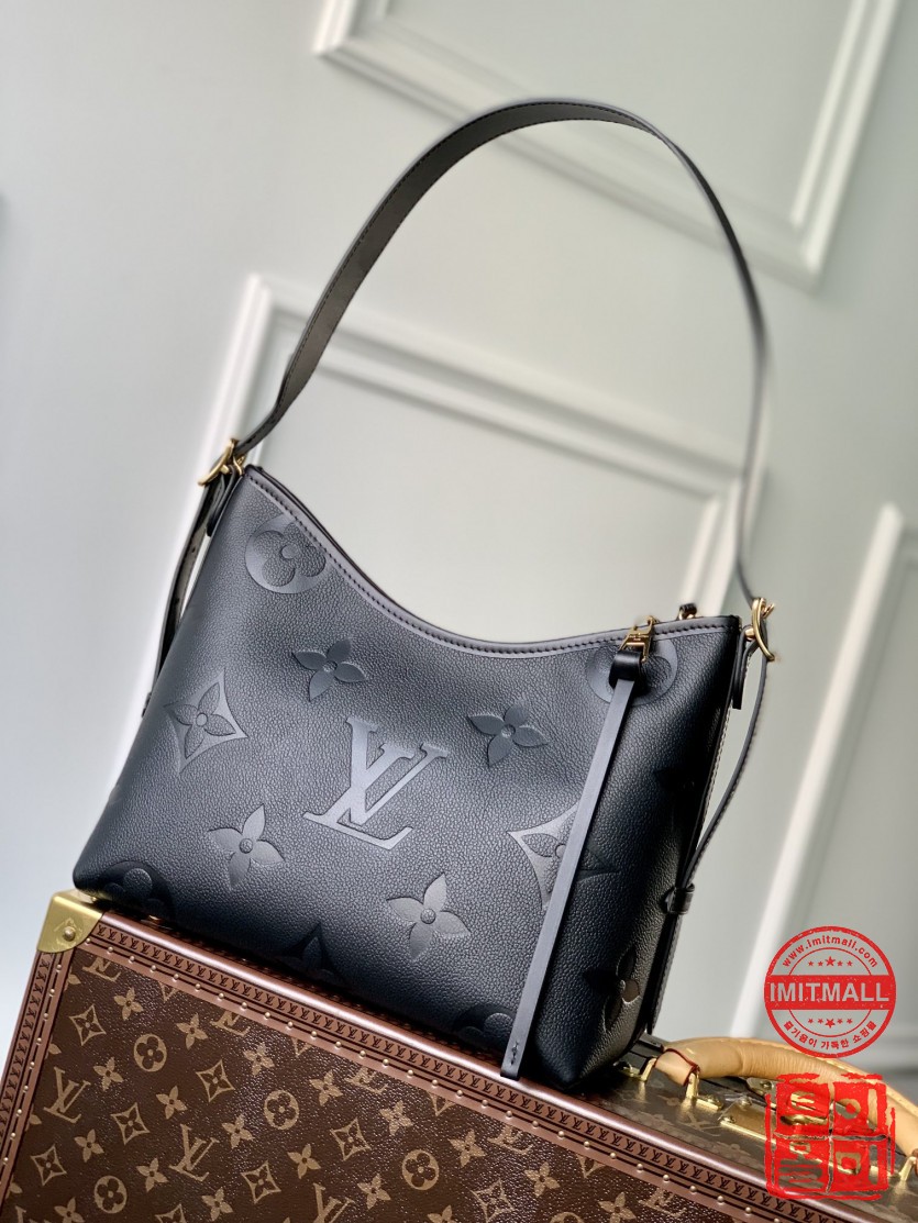 louis_vuitton_xxxxx_big_00003.jpg