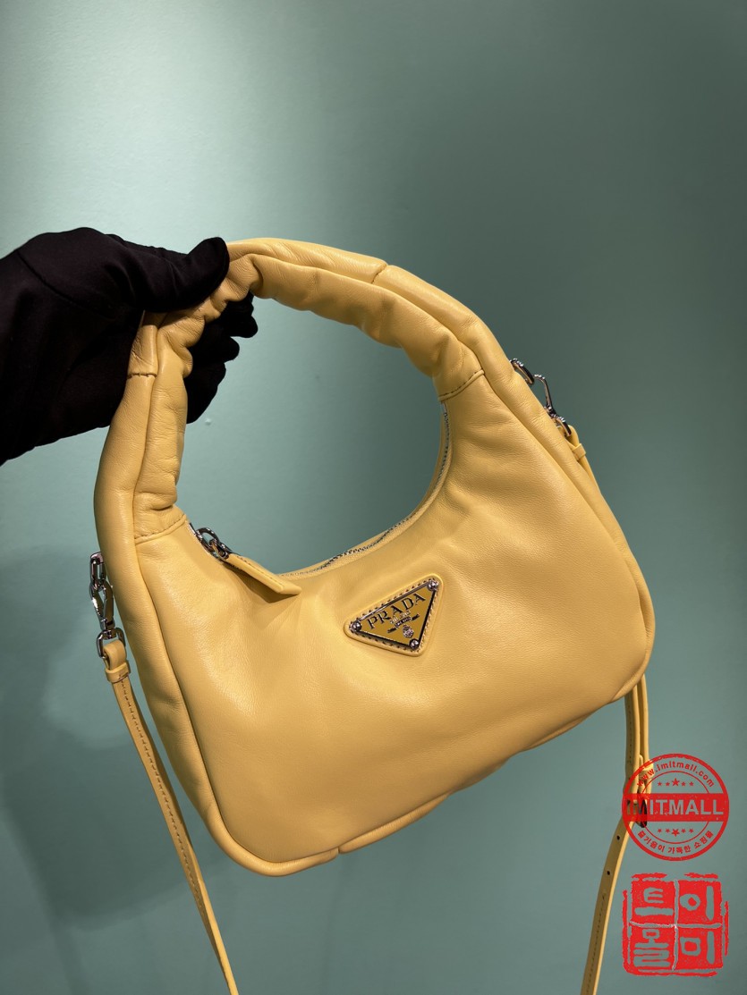 prada_xxxxx_big_00014.jpg