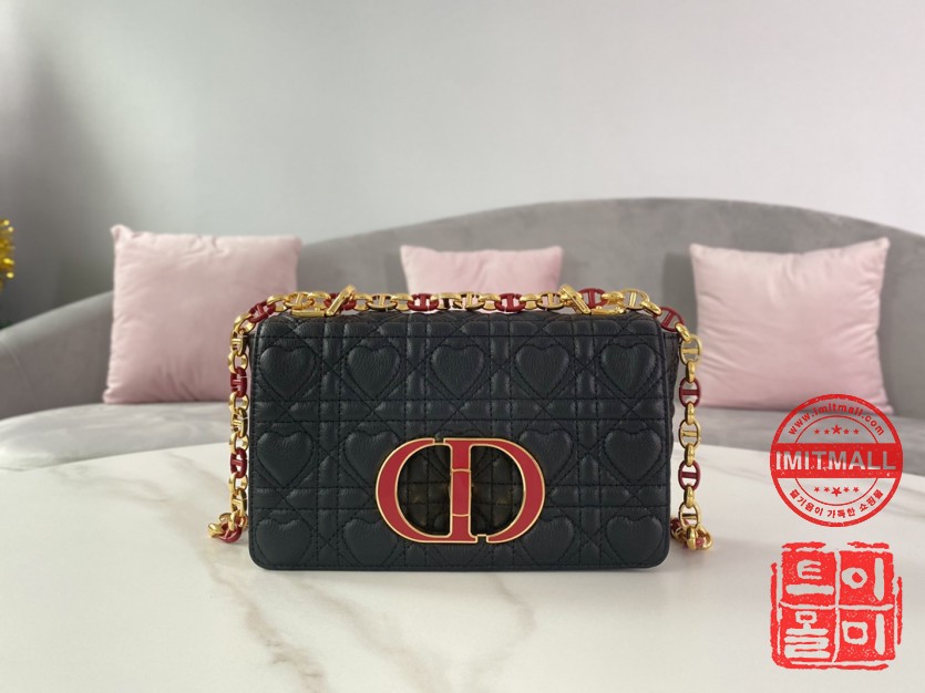 dior_xxxxx_big_00002.jpg