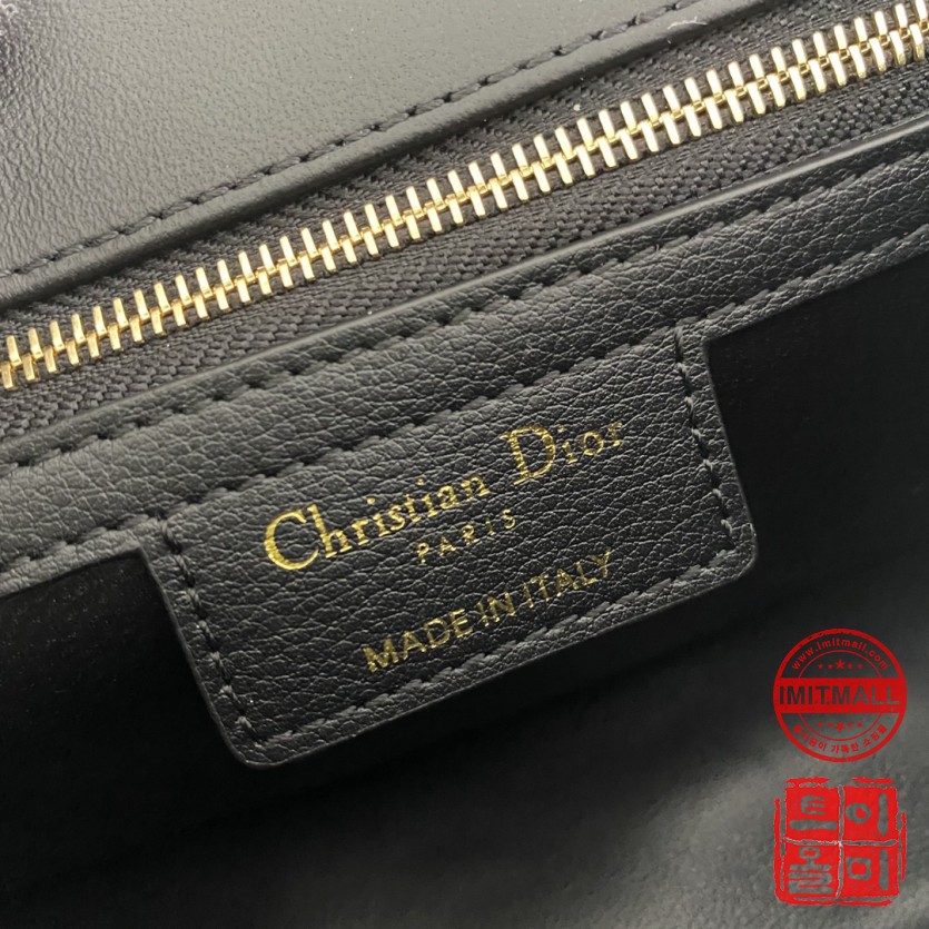 dior_xxxxx_big_00009.jpg
