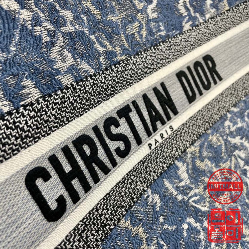 dior_xxxxx_big_00008.jpg