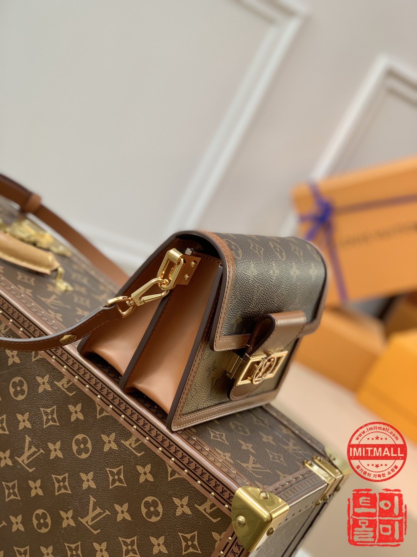 louis_vuitton_xxxxx_big_00003.jpg