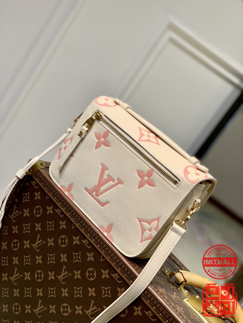 louis_vuitton_xxxxx_big_00003.jpg