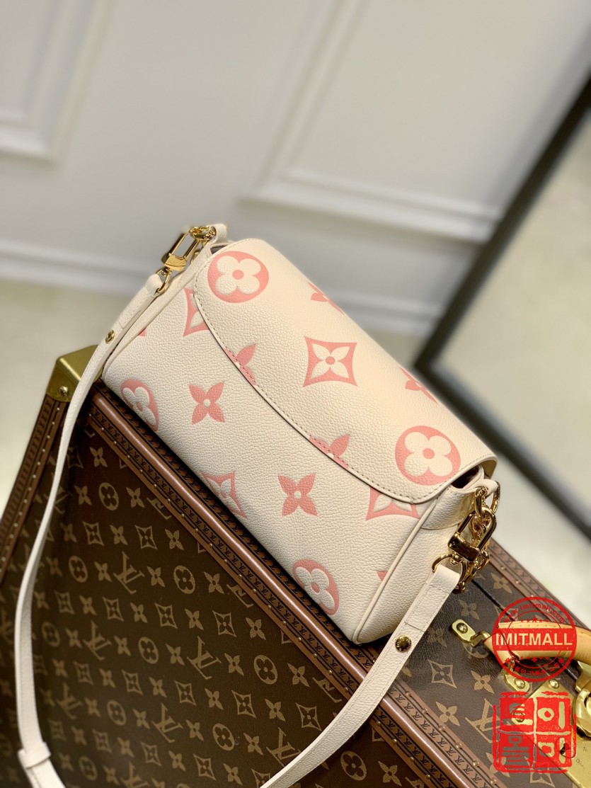 louis_vuitton_xxxxx_big_00003.jpg