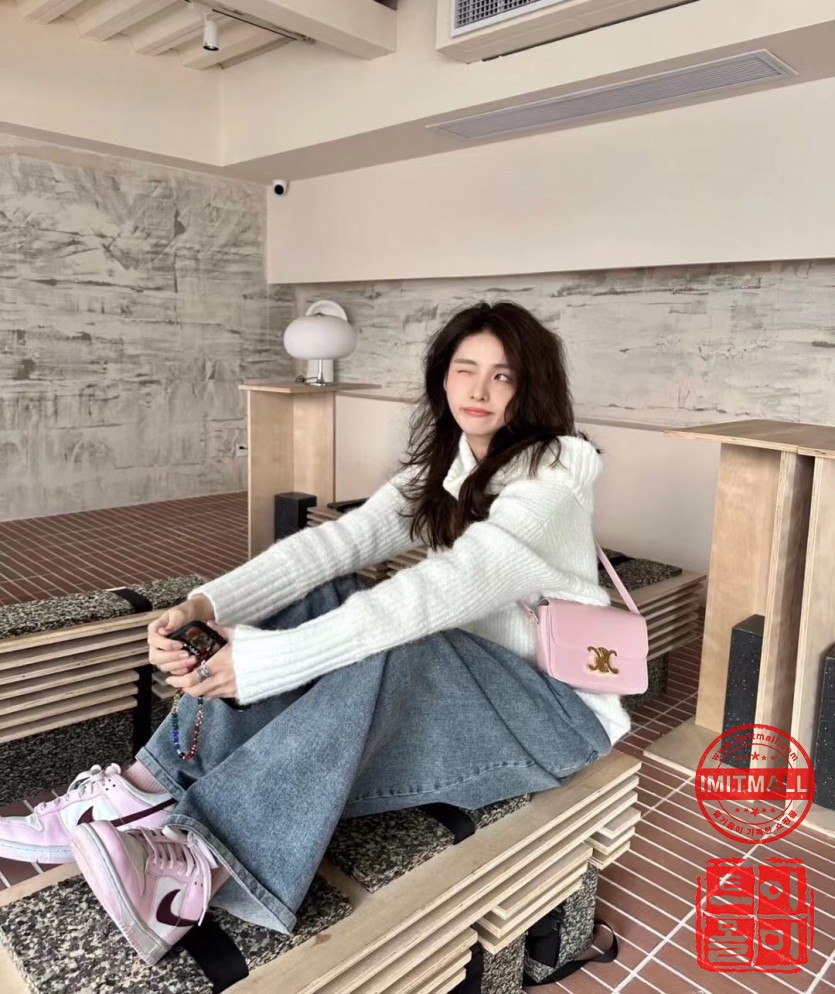celine_xxxxx_big_00021.jpg