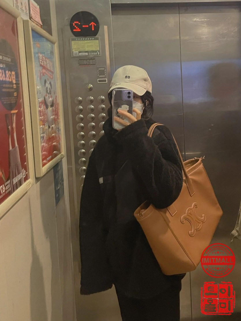 celine_xxxxx_big_00018.jpg