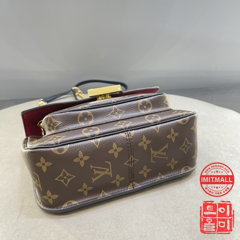 louis_vuitton_xxxxx_big_00004.jpg