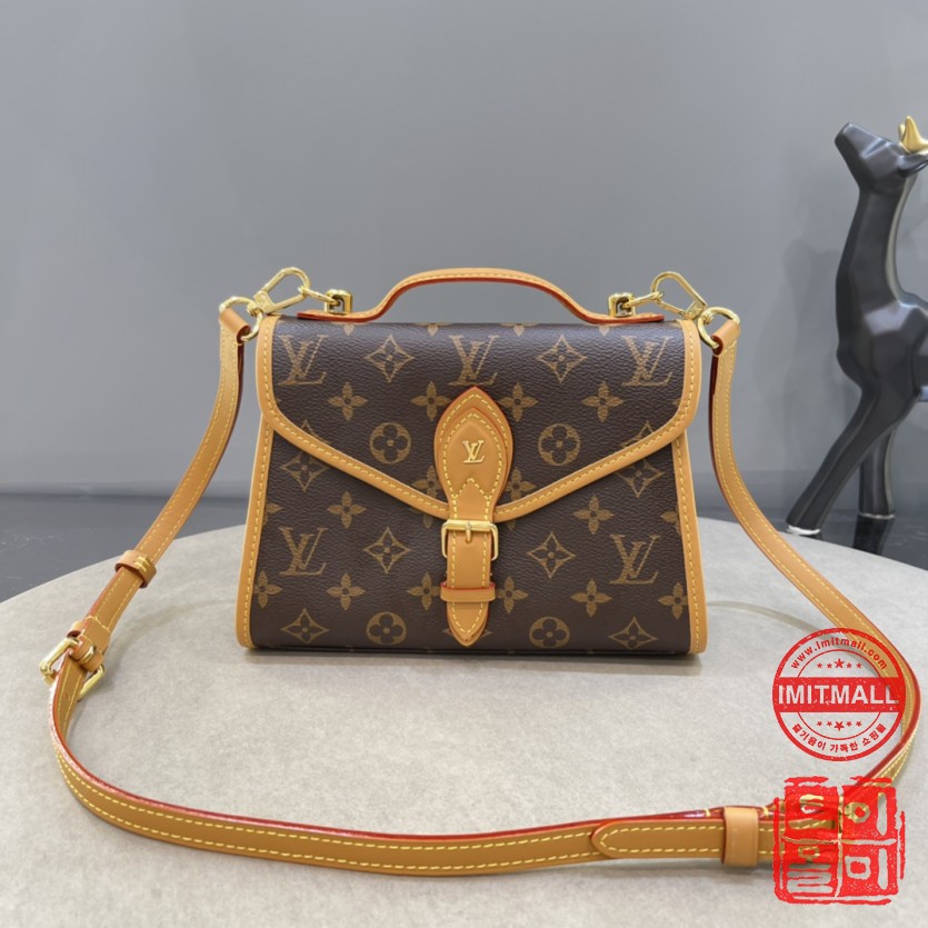 louis_vuitton_xxxxx_big_00001.jpg