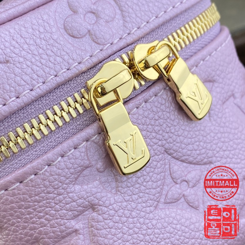 louis_vuitton_xxxxx_big_00007.jpg
