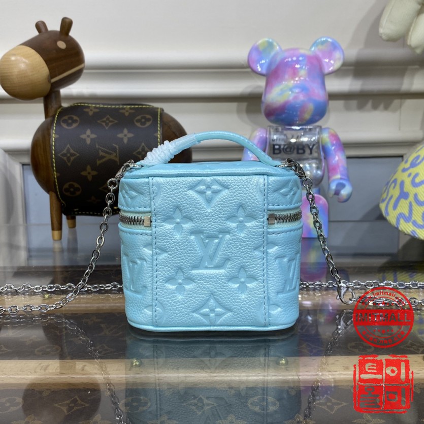 louis_vuitton_xxxxx_big_00002.jpg