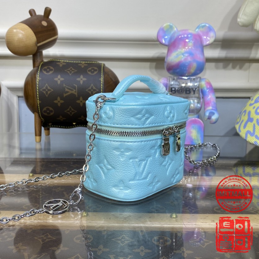 louis_vuitton_xxxxx_big_00003.jpg